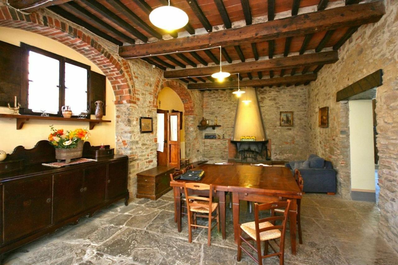 Villa Capolona By Posarellivillas Calbenzano Екстериор снимка