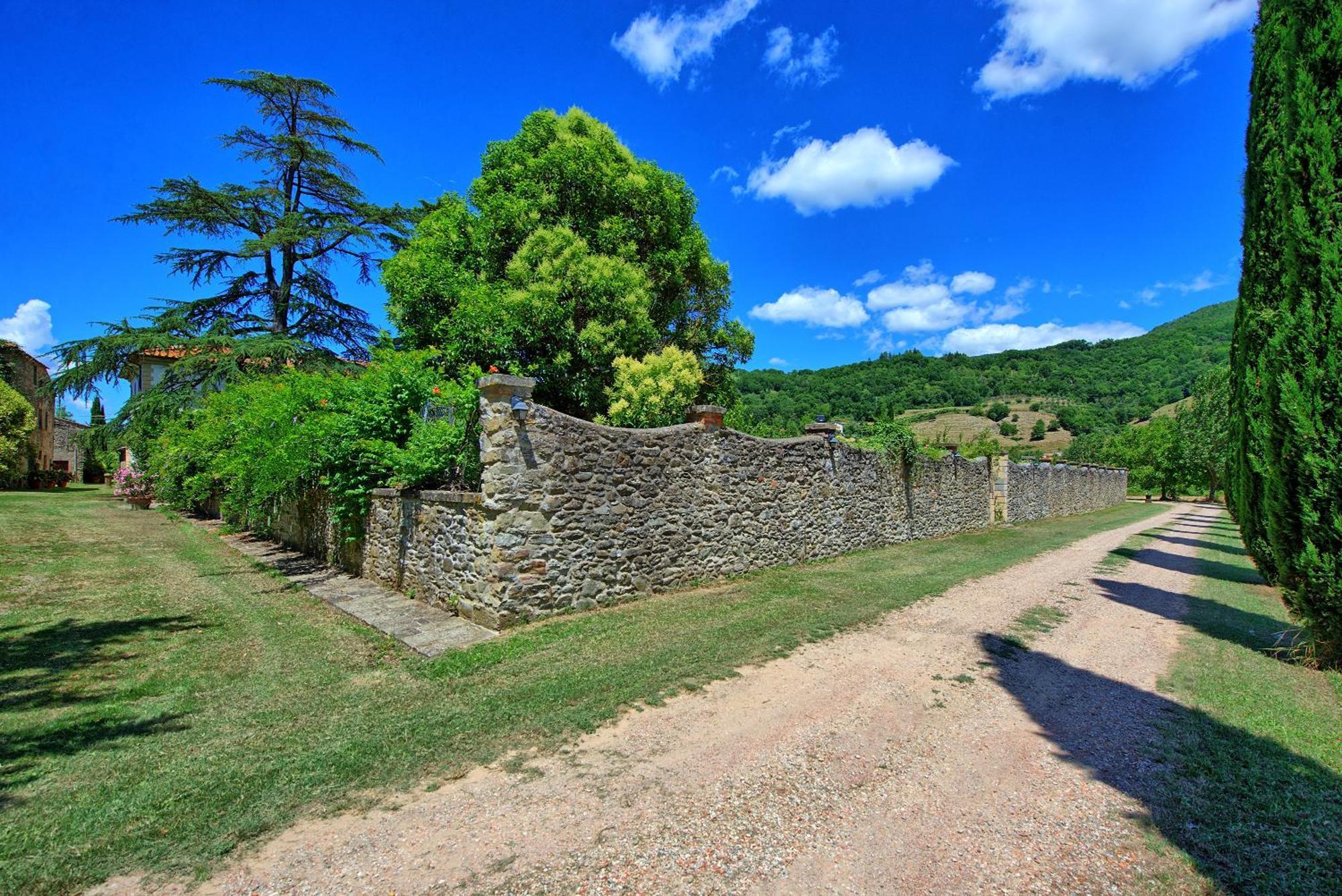 Villa Capolona By Posarellivillas Calbenzano Екстериор снимка
